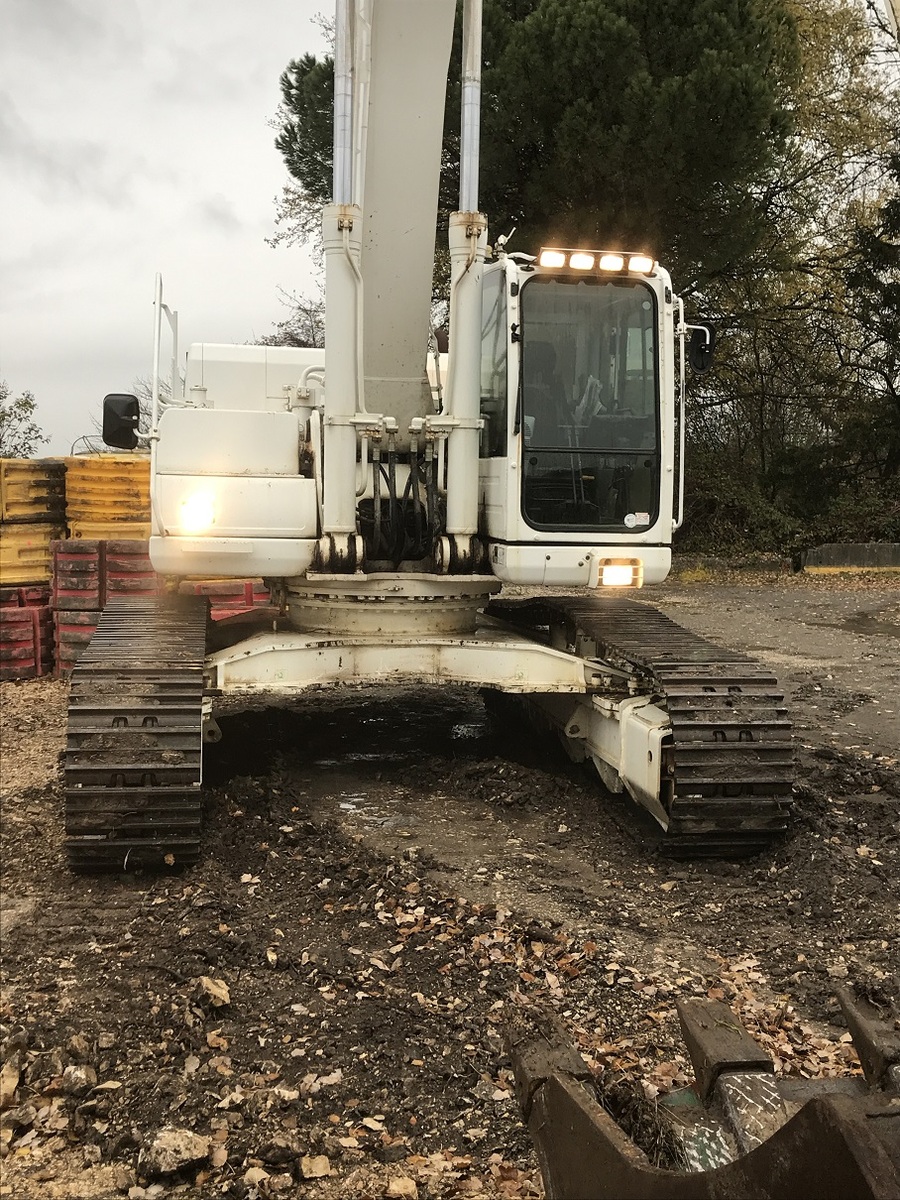 3800-komatsu-pc450lc-hydraulic-excavator_13