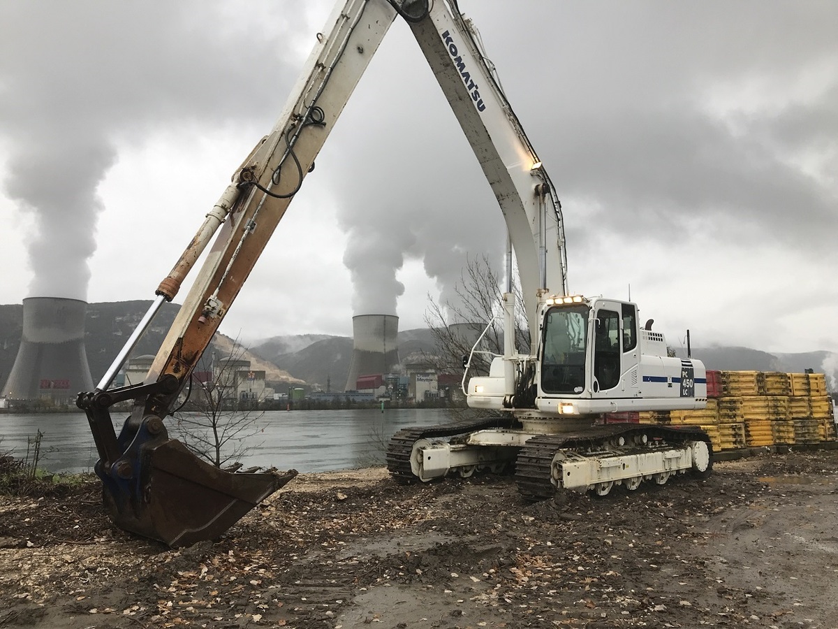 3800-komatsu-pc450lc-hydraulic-excavator_1