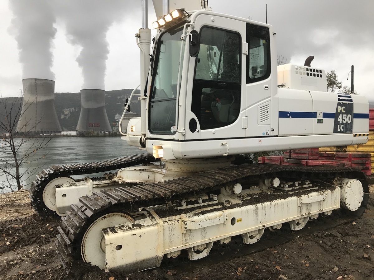 3800-komatsu-pc450lc-hydraulic-excavator_14