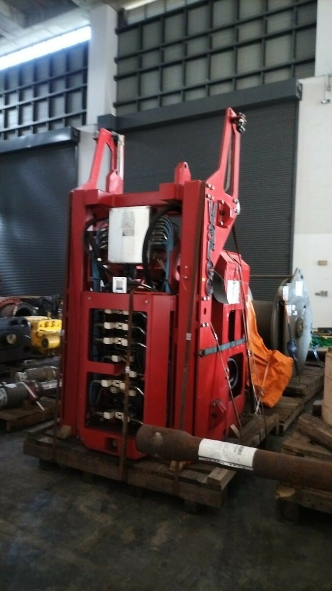 3844-phm3i-iron-roughneck_1