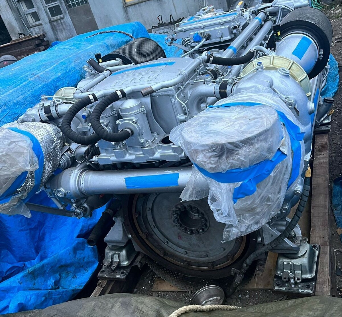 3862-mtu-16v2000-c-w-nico-gearbox_8