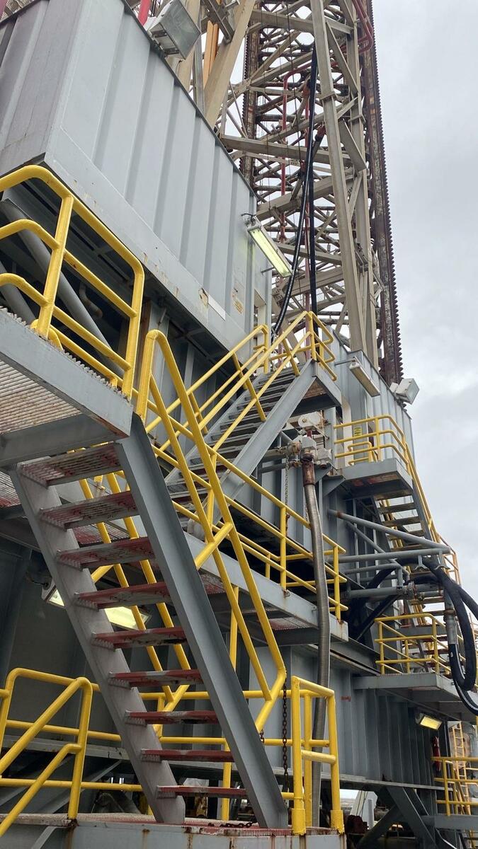 3926-2500-hp-offshore-jack-up-rig_1