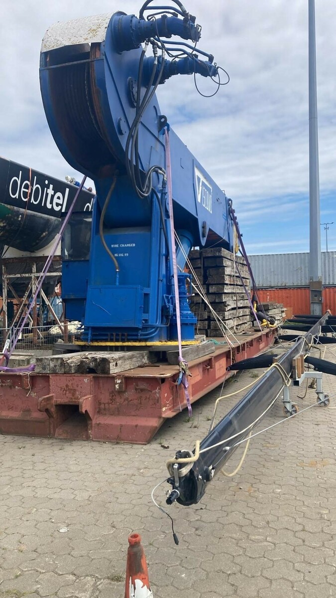 3936-40t-covis-viscovo-marine-crane_3