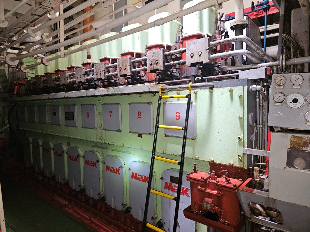 3940-mak-9m32-propulsion-engine_3