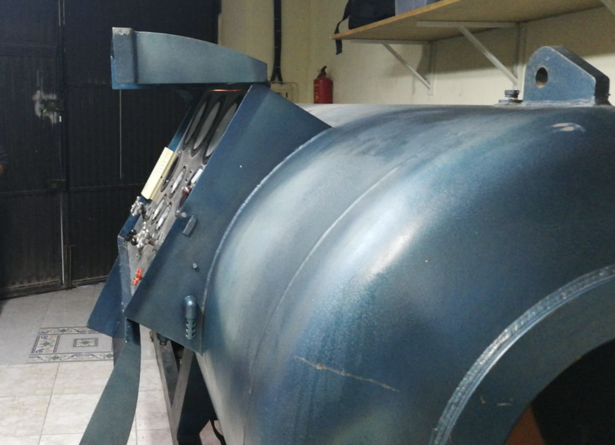 3993-decompression-chamber-for-sale_1