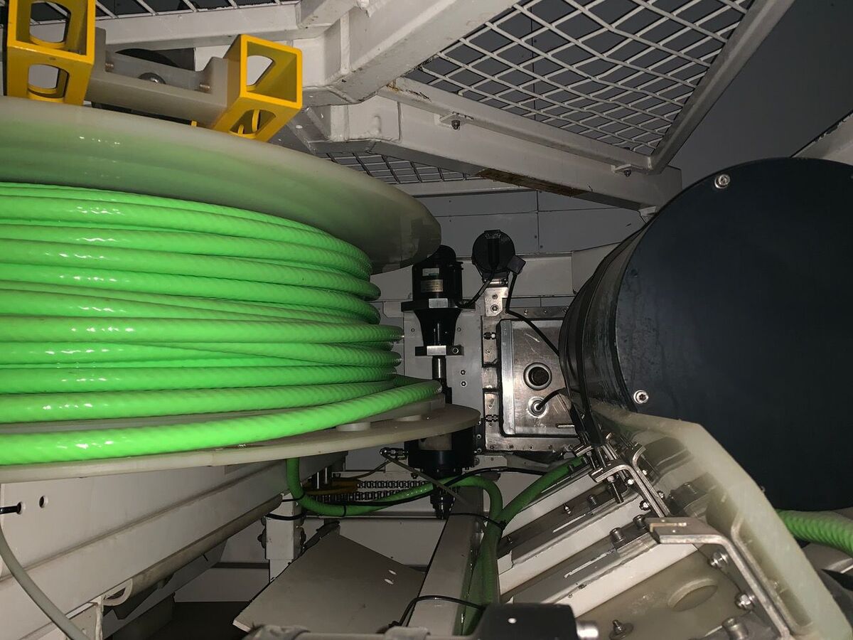 3890-saab-seaeye-cougar-xtc-rov-system_2