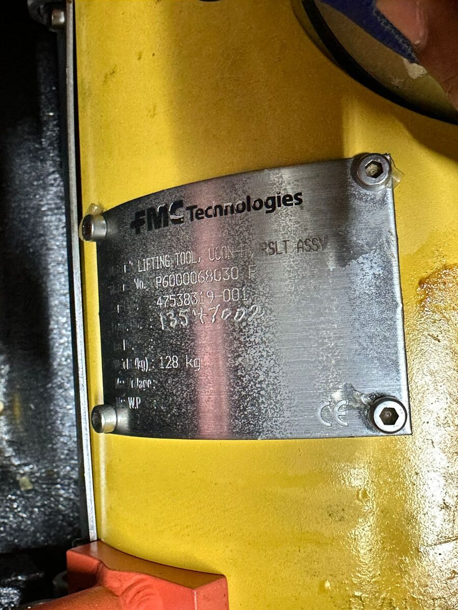 4121-used-rov-lifting-and-stroking-tools_3