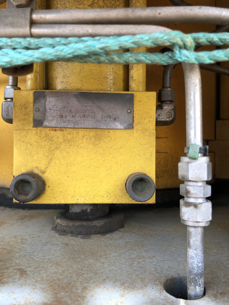 4148-vetco-gray-bhge-x-over-adapter_4