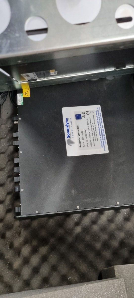 4232-lmf-mf-gyro-usbl7000-systems_15