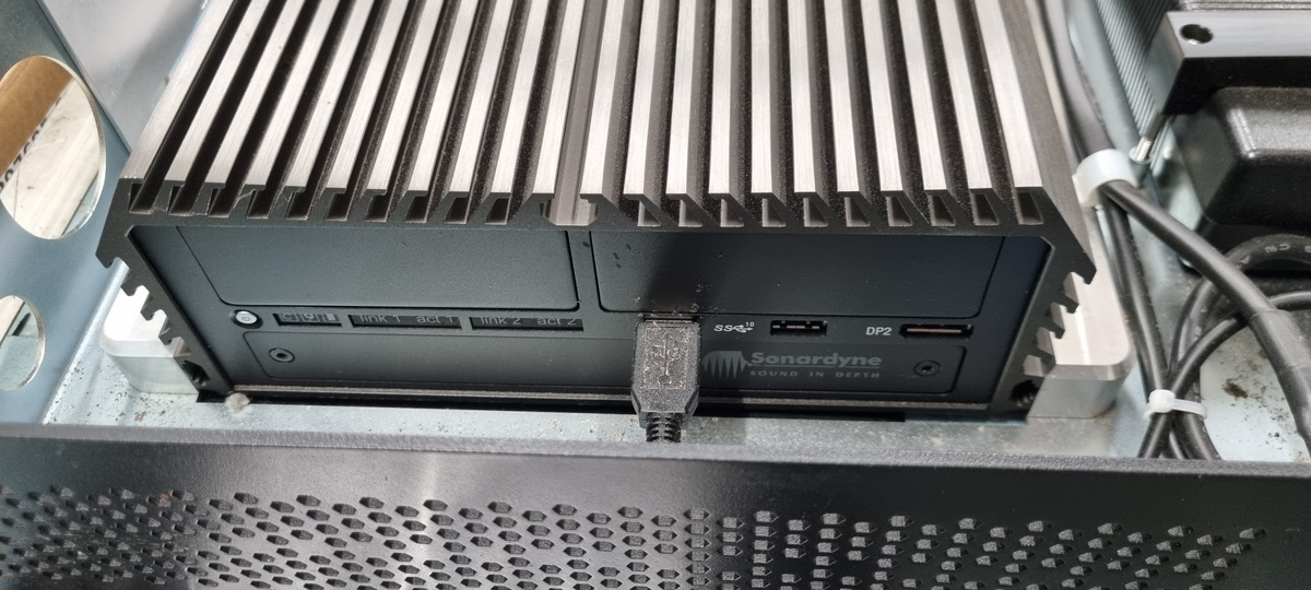 4232-lmf-mf-gyro-usbl7000-systems_9