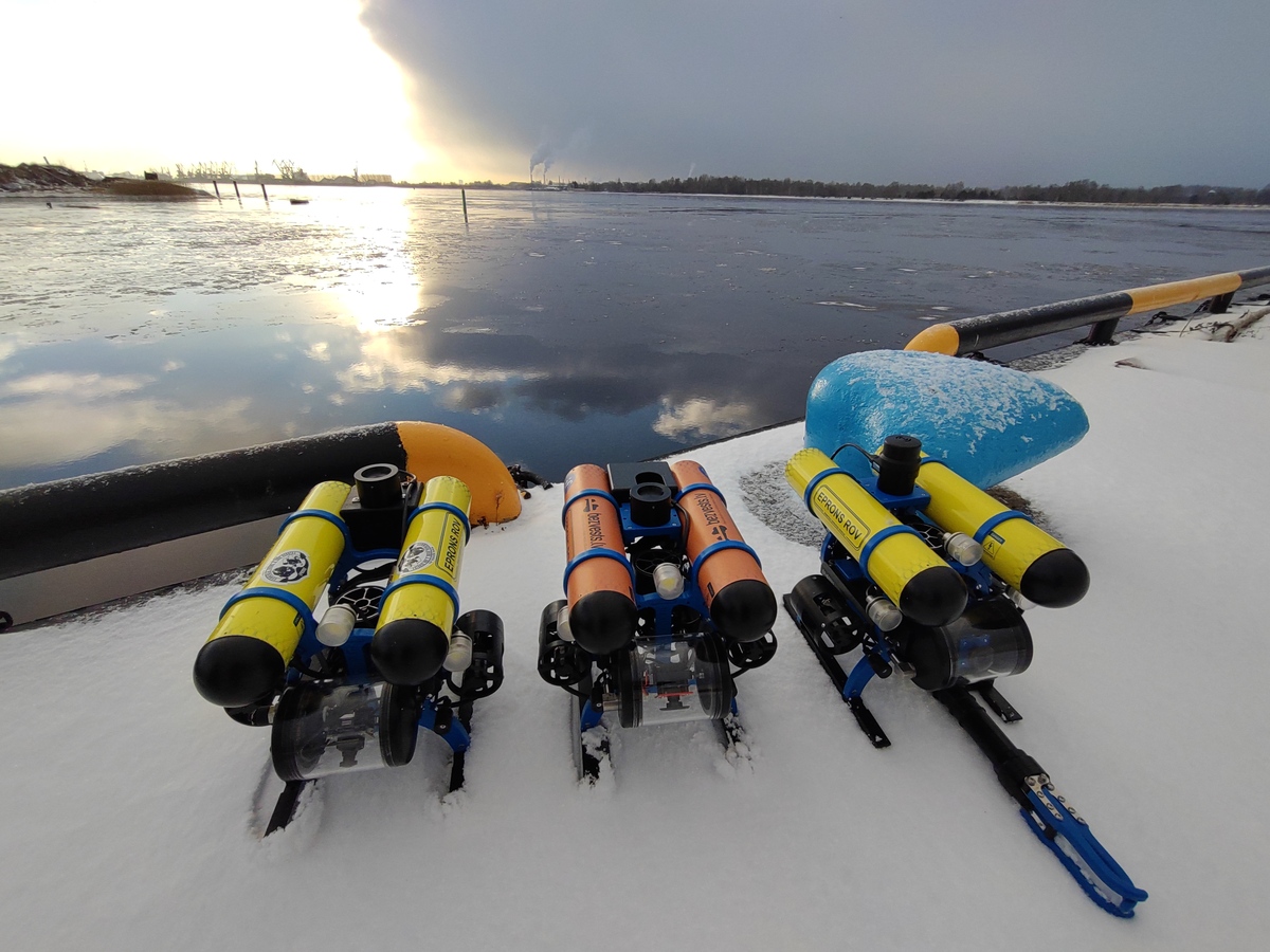 4213-d150-mini-rov_3