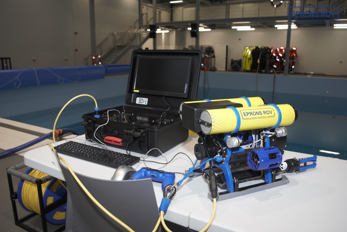 4213-d150-mini-rov_5