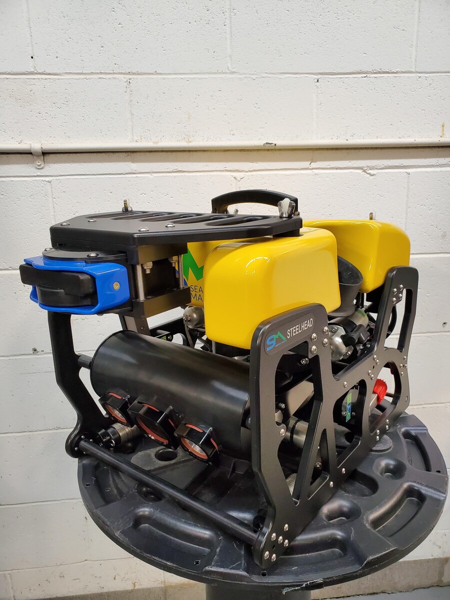 4310-seamor-steelhead-rov_2