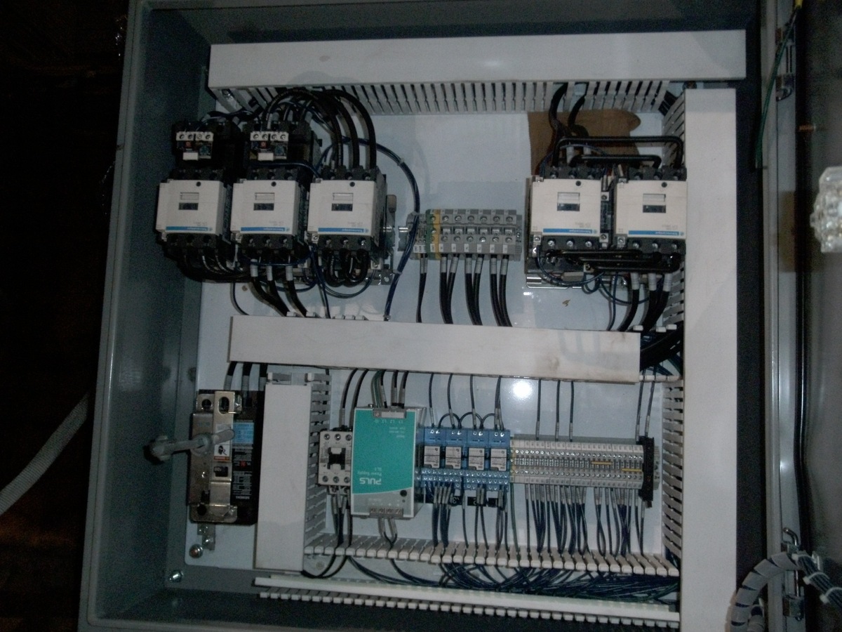 4320-electro-mechanical-anchor-windlass_5