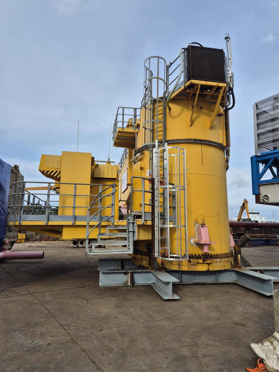 4321-45t-hydralift-pedestal-crane_6
