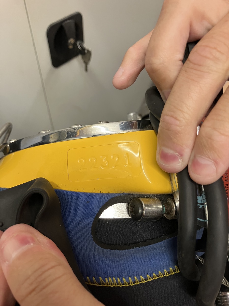 4342-2-off-kirby-morgan-band-masks_14