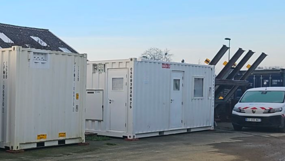 4435-20ft-containerised-ddc-control-room_3