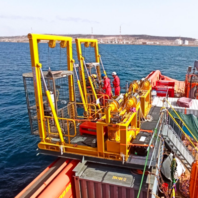 Diver Launch and Recovery System