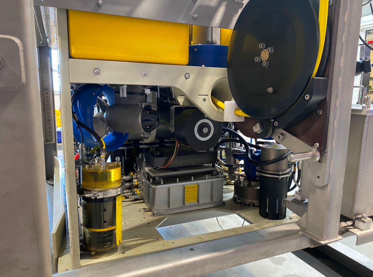 4509-fet-comanche-rov-system_3