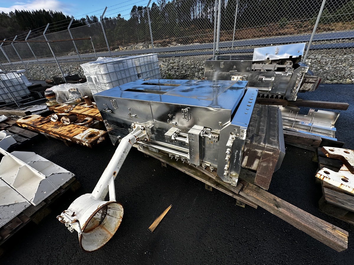 4531-2x-bop-stack-mounted-controls-pods_2