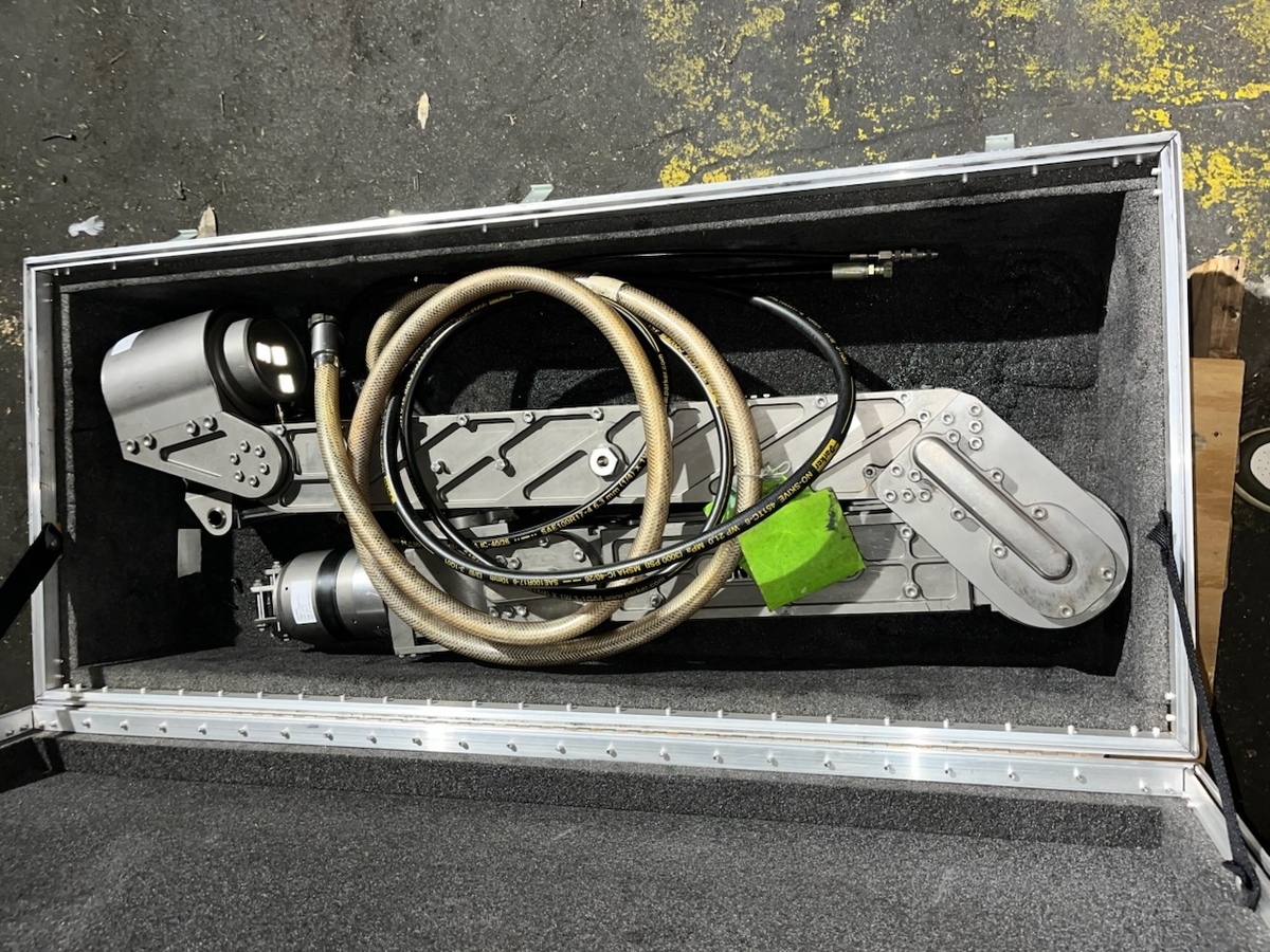 4540-schilling-titan-ii-t2-manipulators_1