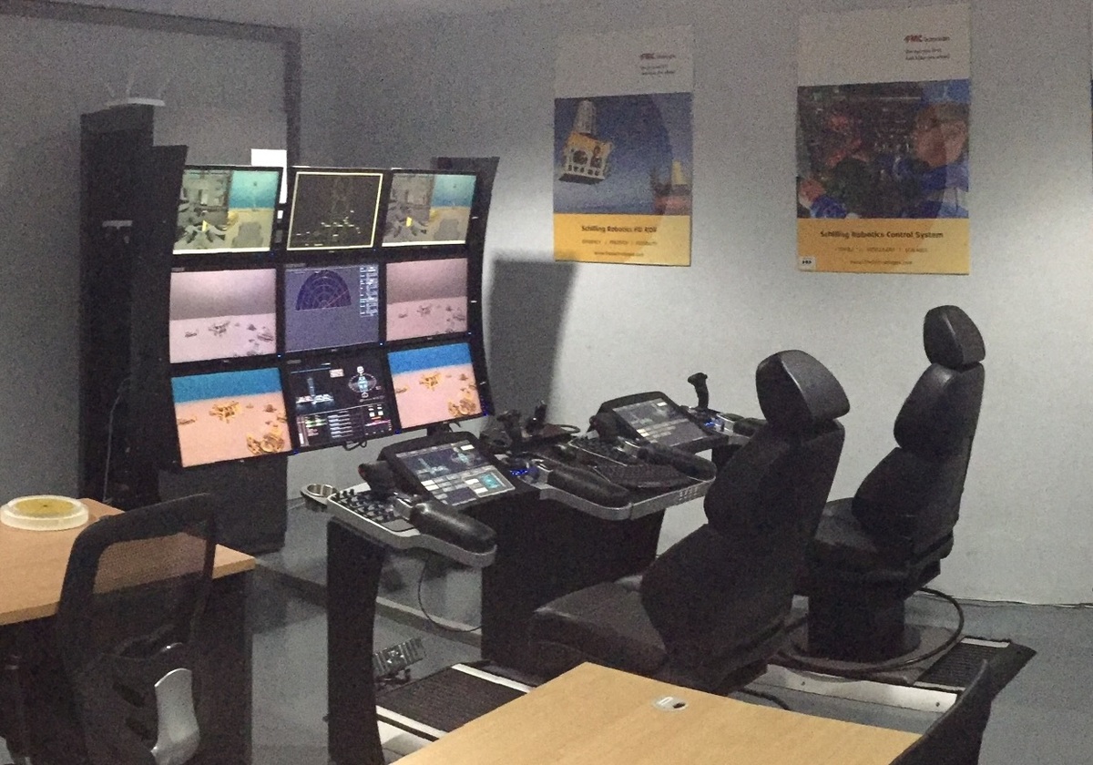 4544-schilling-rov-training-simulator_1