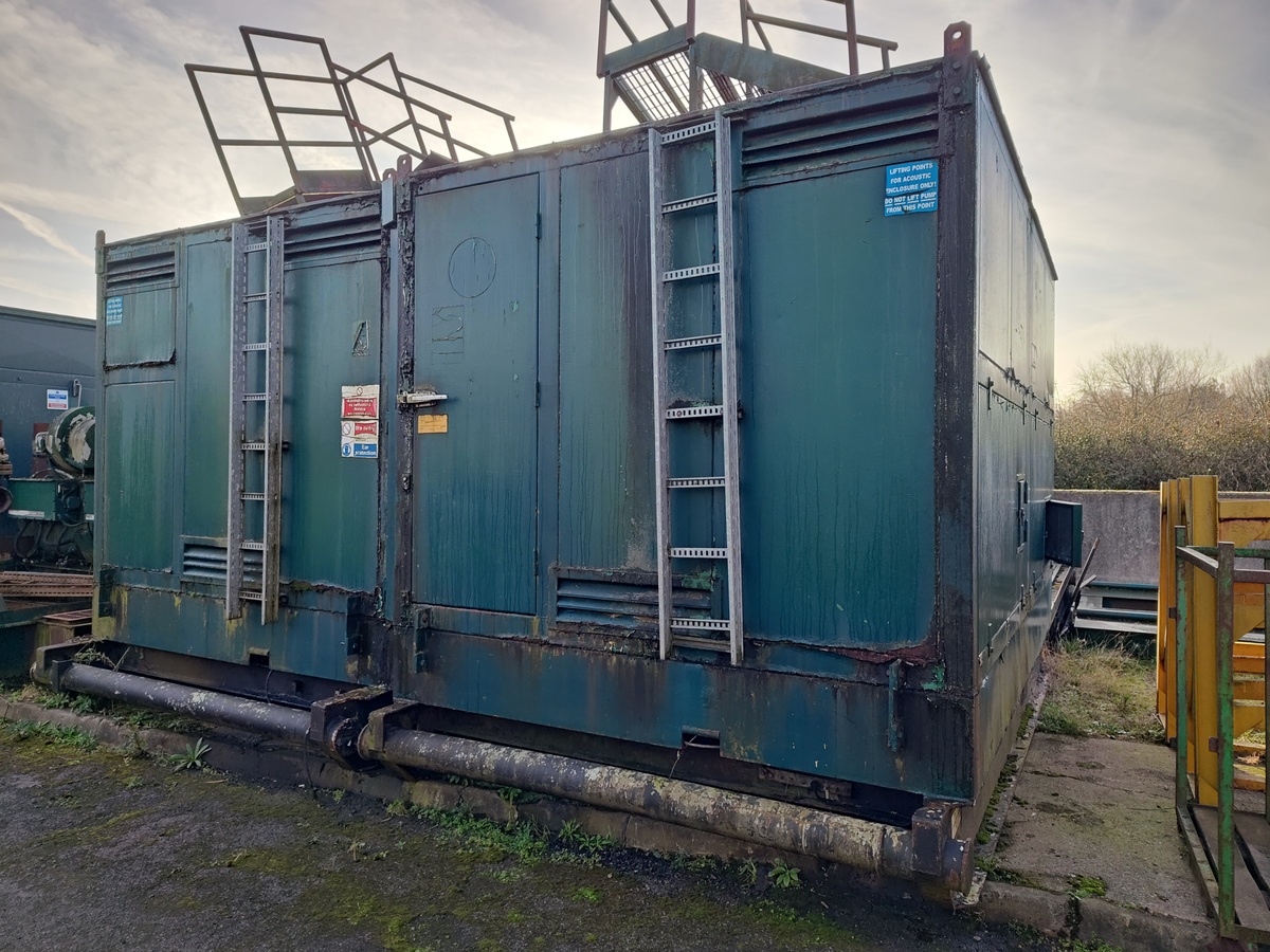 4604-2x-ideco-t1000-triplex-pumps_3