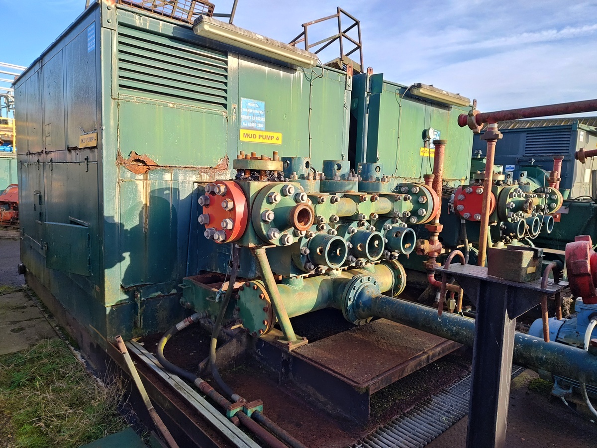 4604-2x-ideco-t1000-triplex-pumps_1