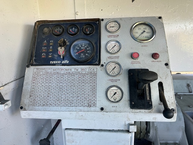 4176-triplex-mud-pump-unit_2