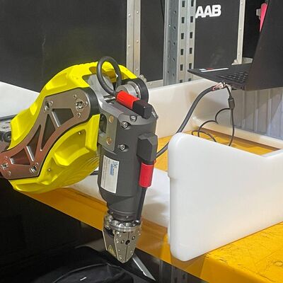 TMI Orion 5-Function Manipulator Arm