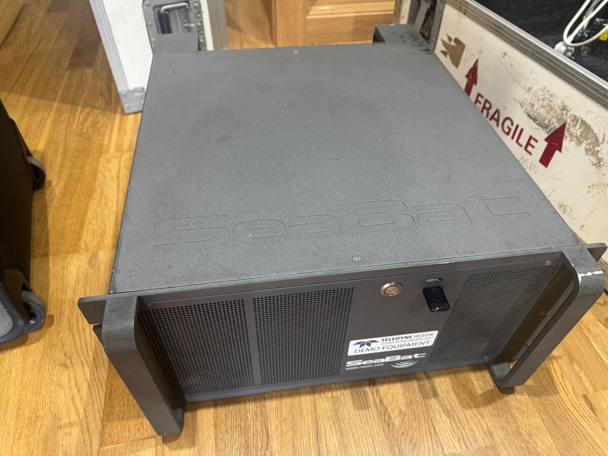4751-reson-seabat-8125-multibeam-echo-sounder_5