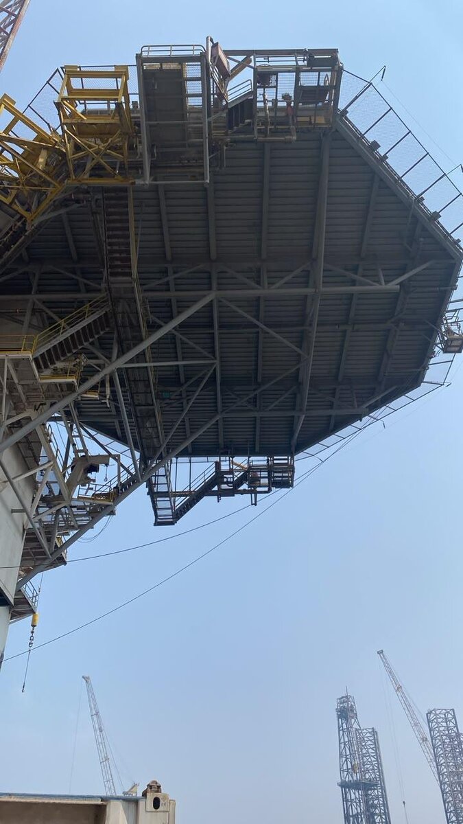 4805-81ft-jack-up-helideck-cap-437_1