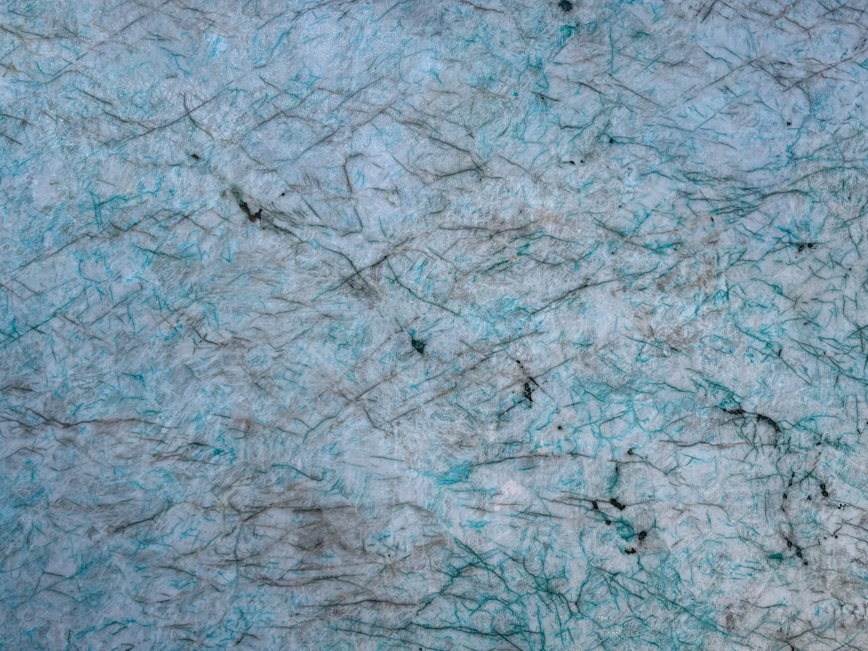 Cristallo Tiffany Quartzite slab