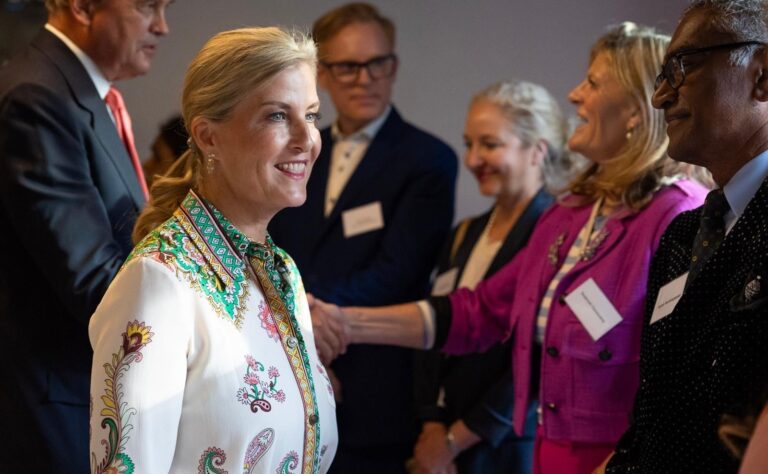 Cc493b5d e6fa 4fc1 9782 b25a90c79435