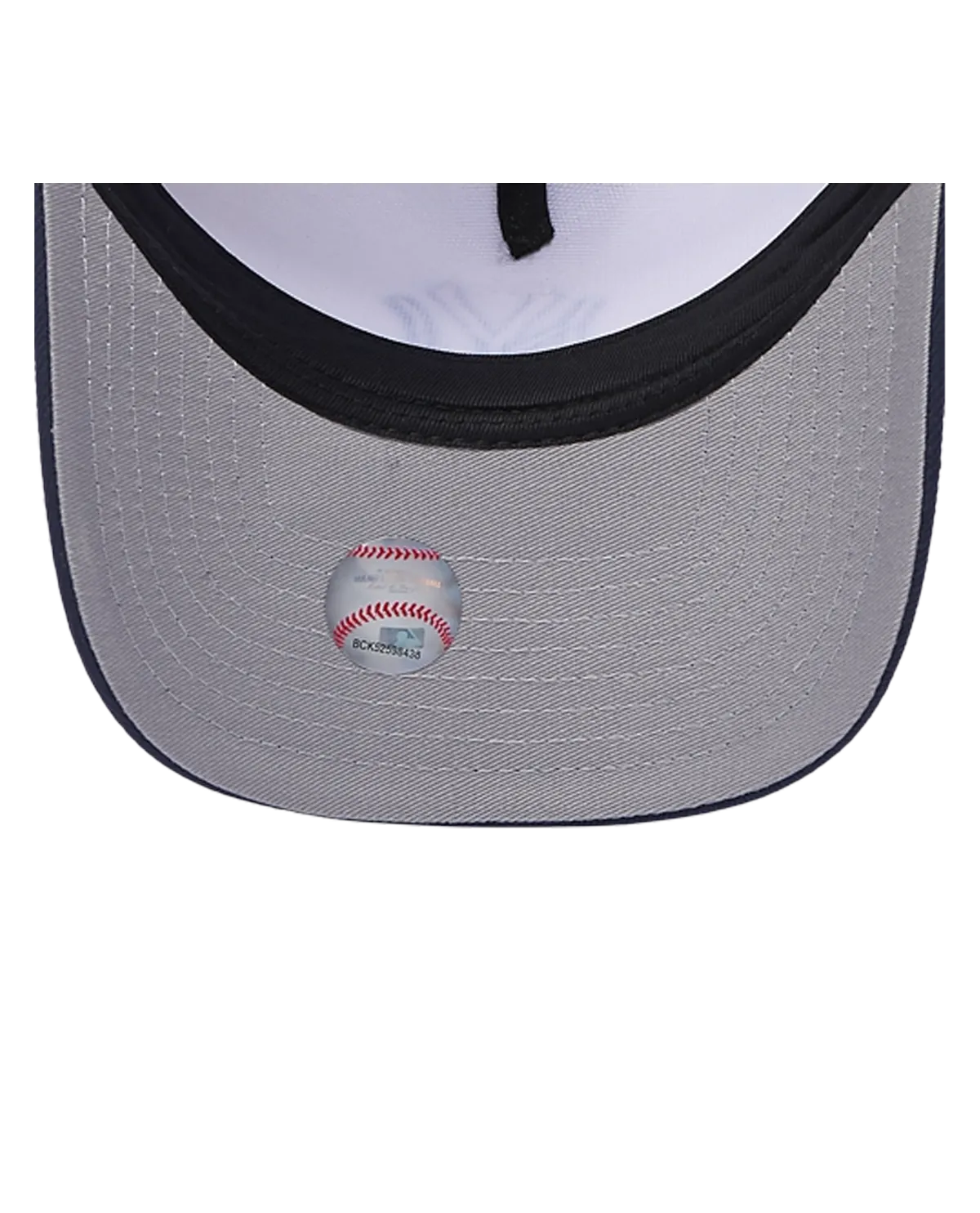 New York Yankees 9FORTY World Series 2000