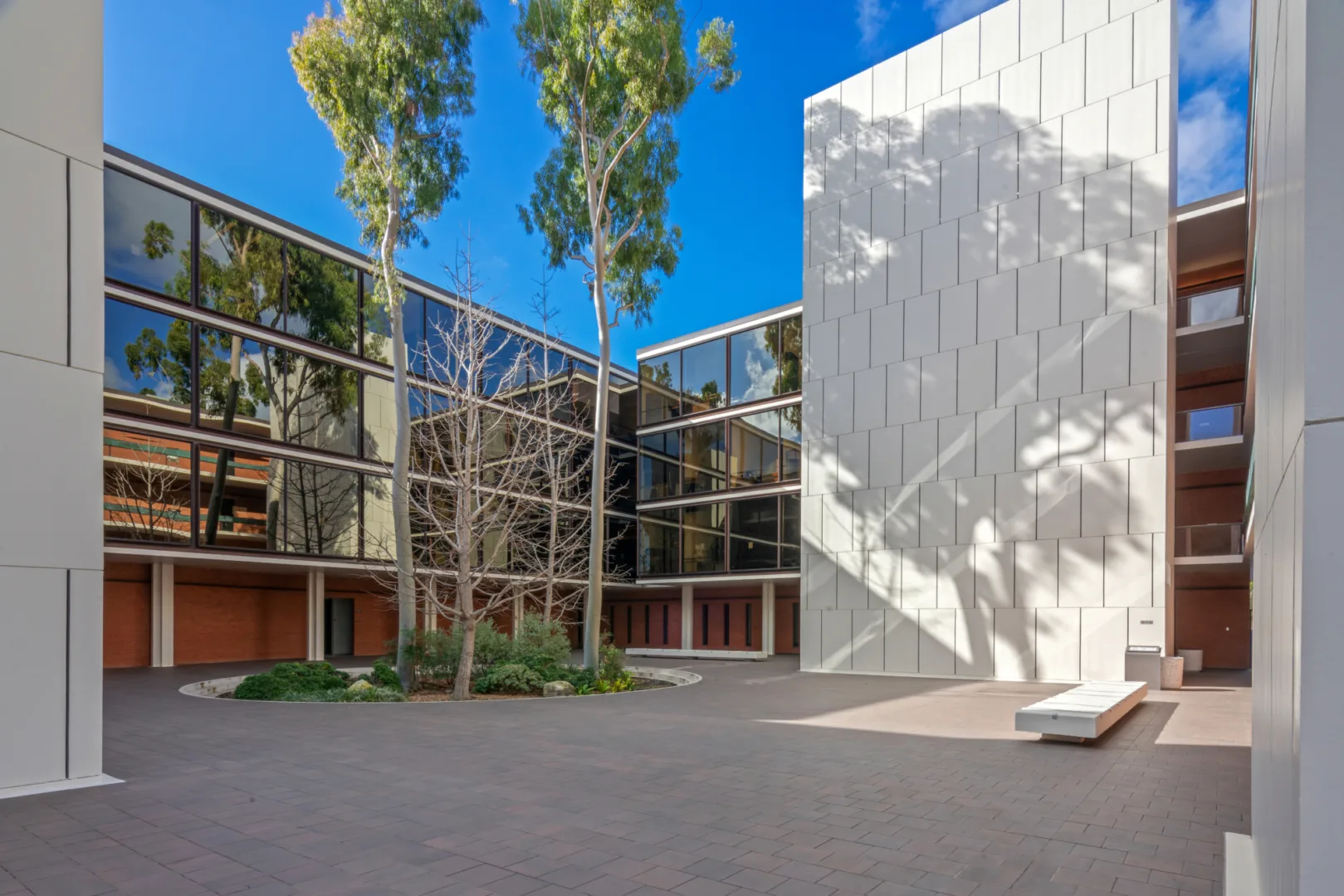 CSULB-Psychology-Building_3---1619x1080.jpg