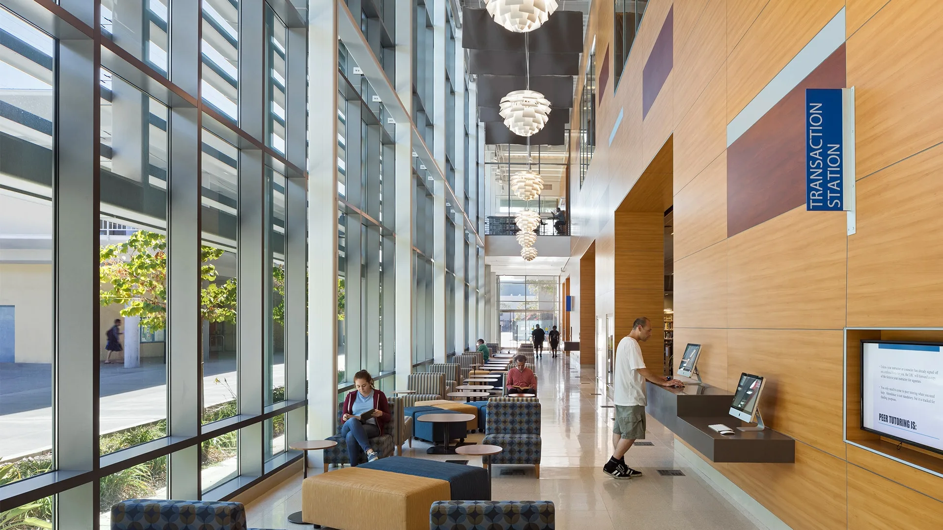 La Harbor College Library Learning Resource Center Wh2