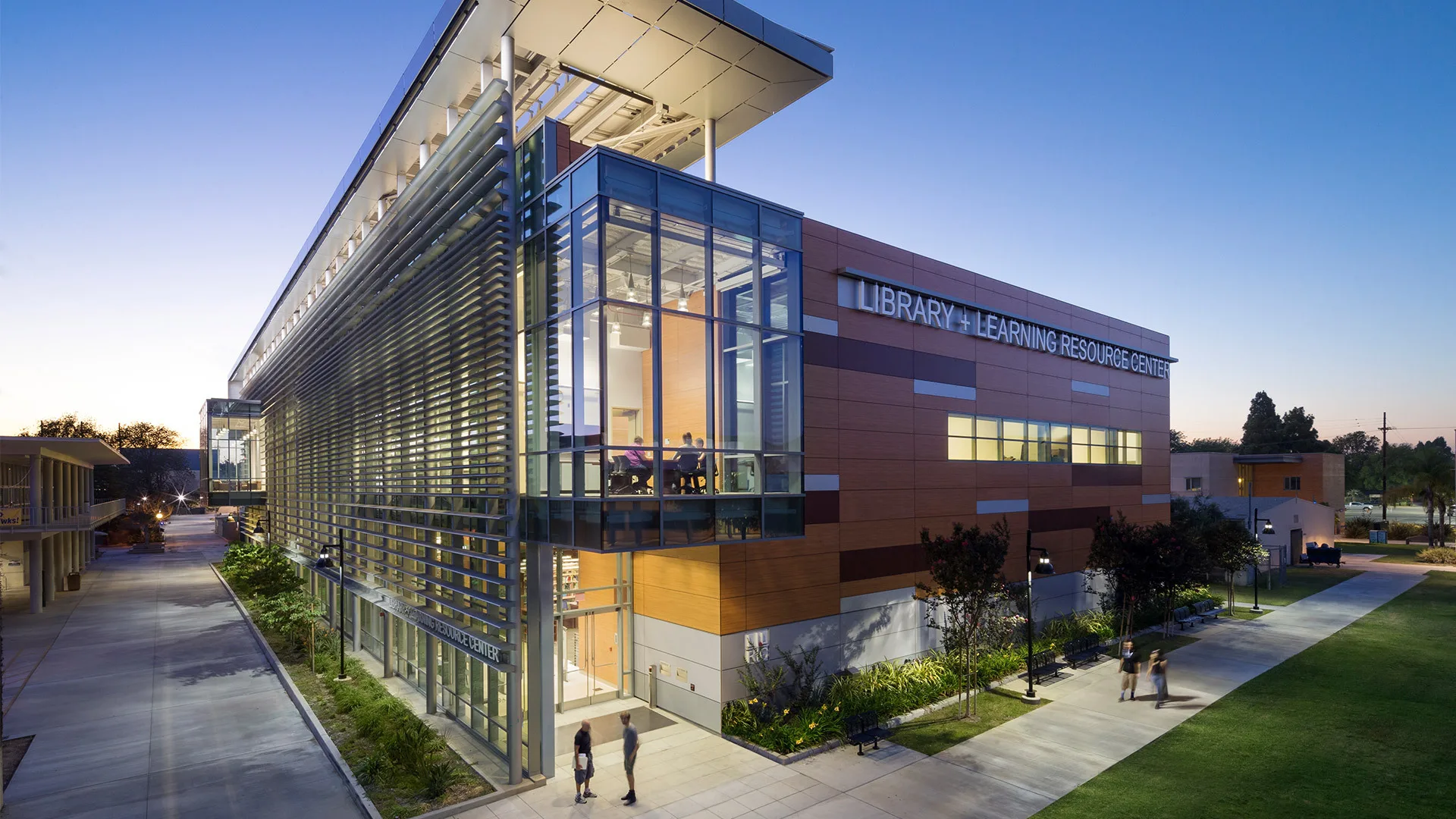 La Harbor College Library Learning Resource Center Wh1