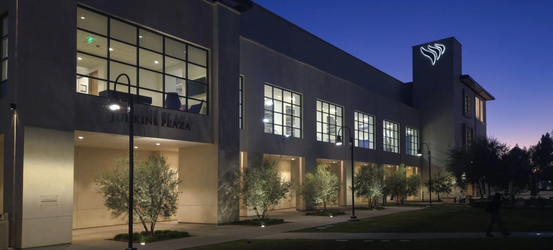 Vanguard Events 9 Facade 2