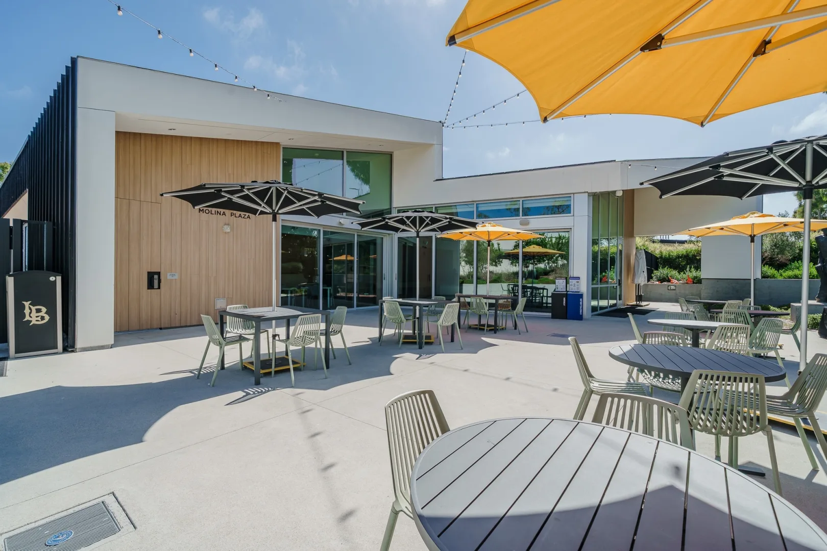 CSULB Almuni Center 7