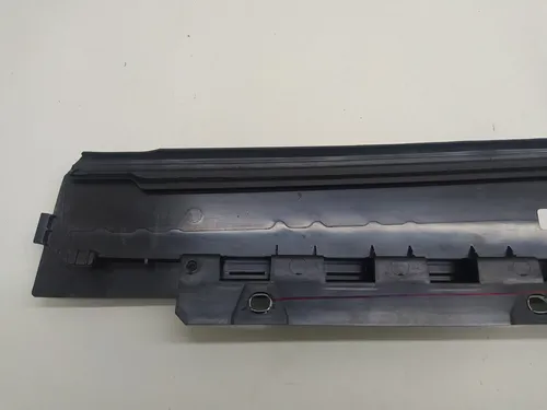 Moldura coluna porta traseira - JEEP - 51953327
