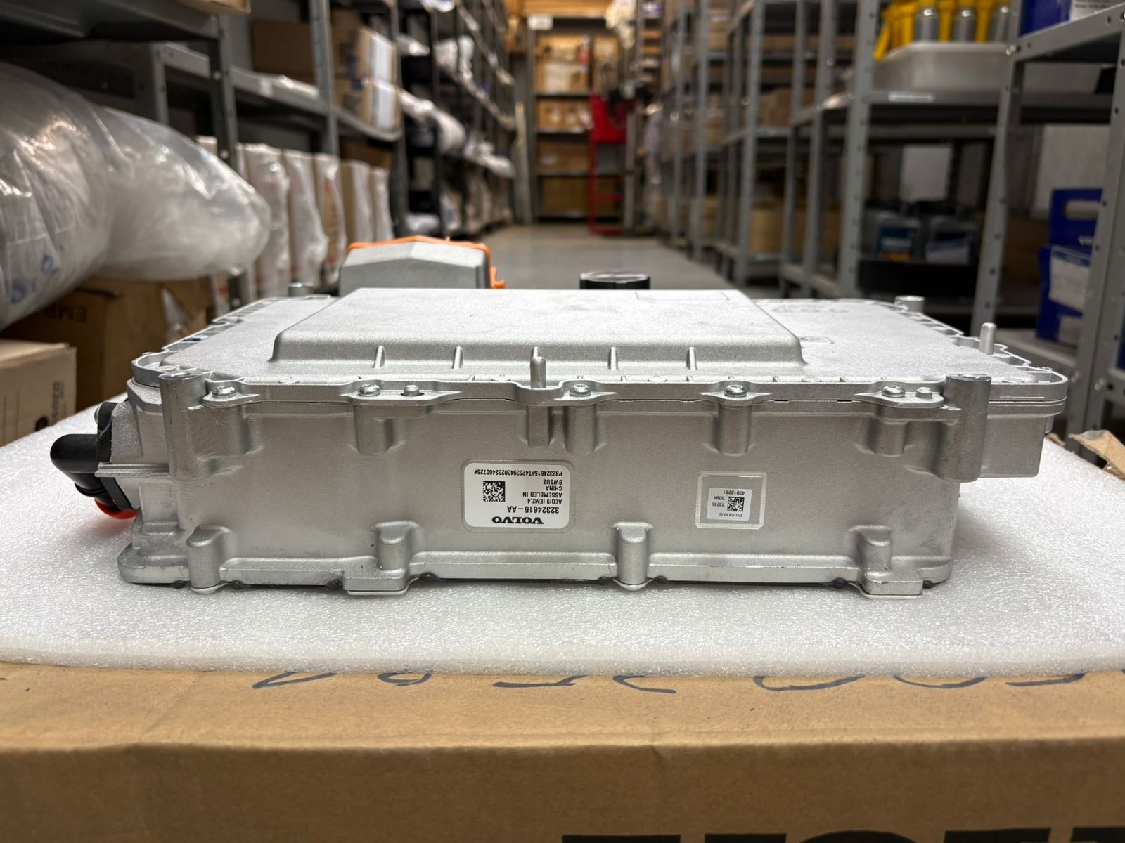 Inversor do carregador - VOLVO - 36003581
