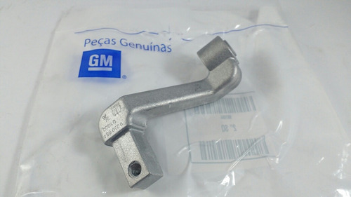 Suporte do radiador esquerdo - GM - 9230984
