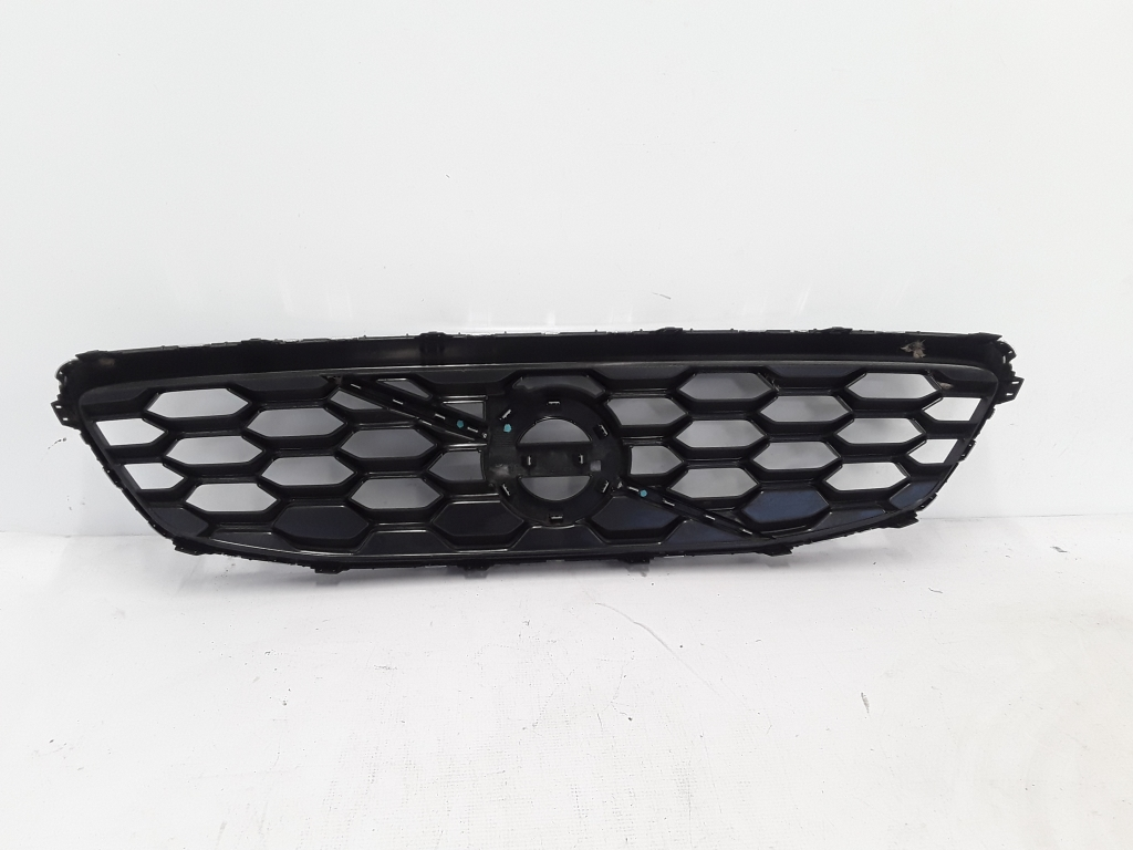 Grade dianteira  - VOLVO - 31290910