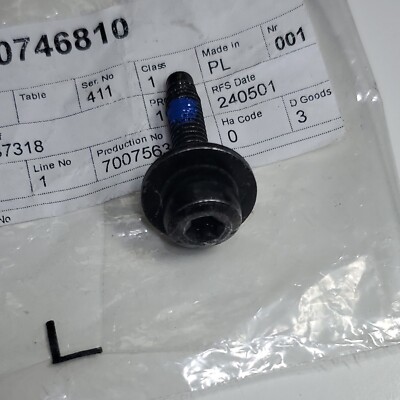 Parafuso flangeado M6x25 - VOLVO - 30746810
