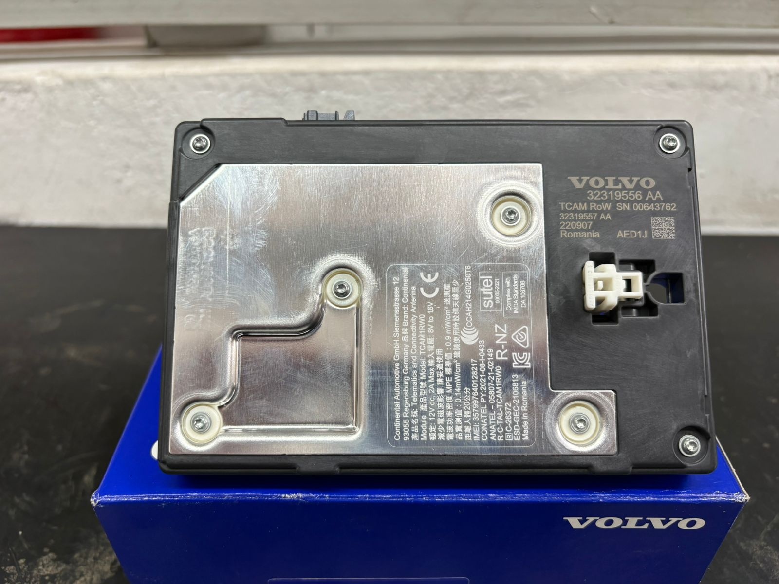 Módulo de conexão de veículo TCAM - VOLVO - 36012982