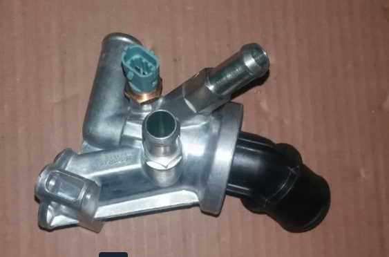 Válvula termostática - GM - 12650485