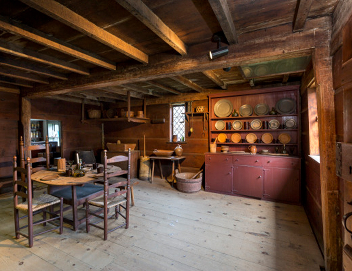 The kitchen of the Ward House.