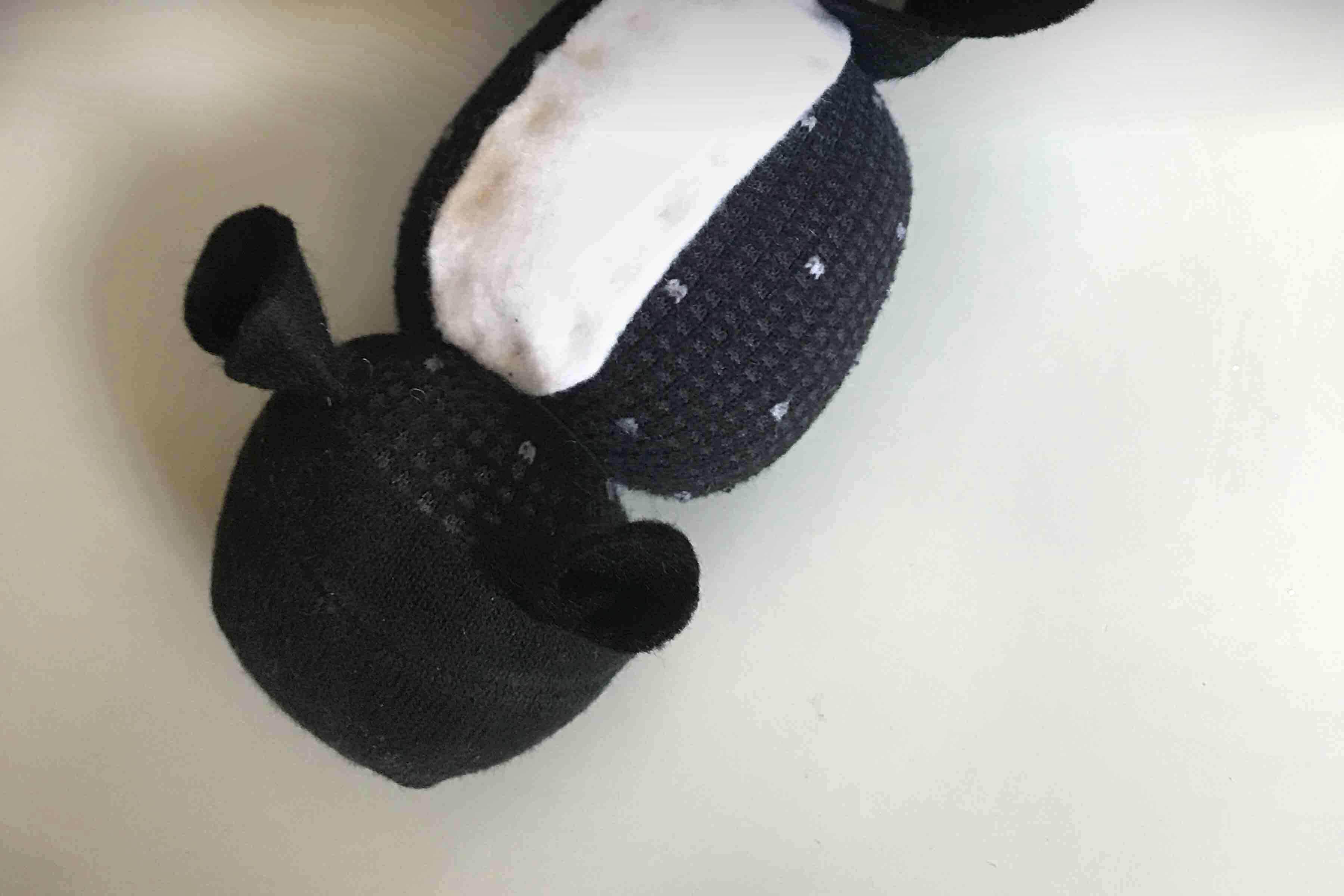 Sleepy sock critters