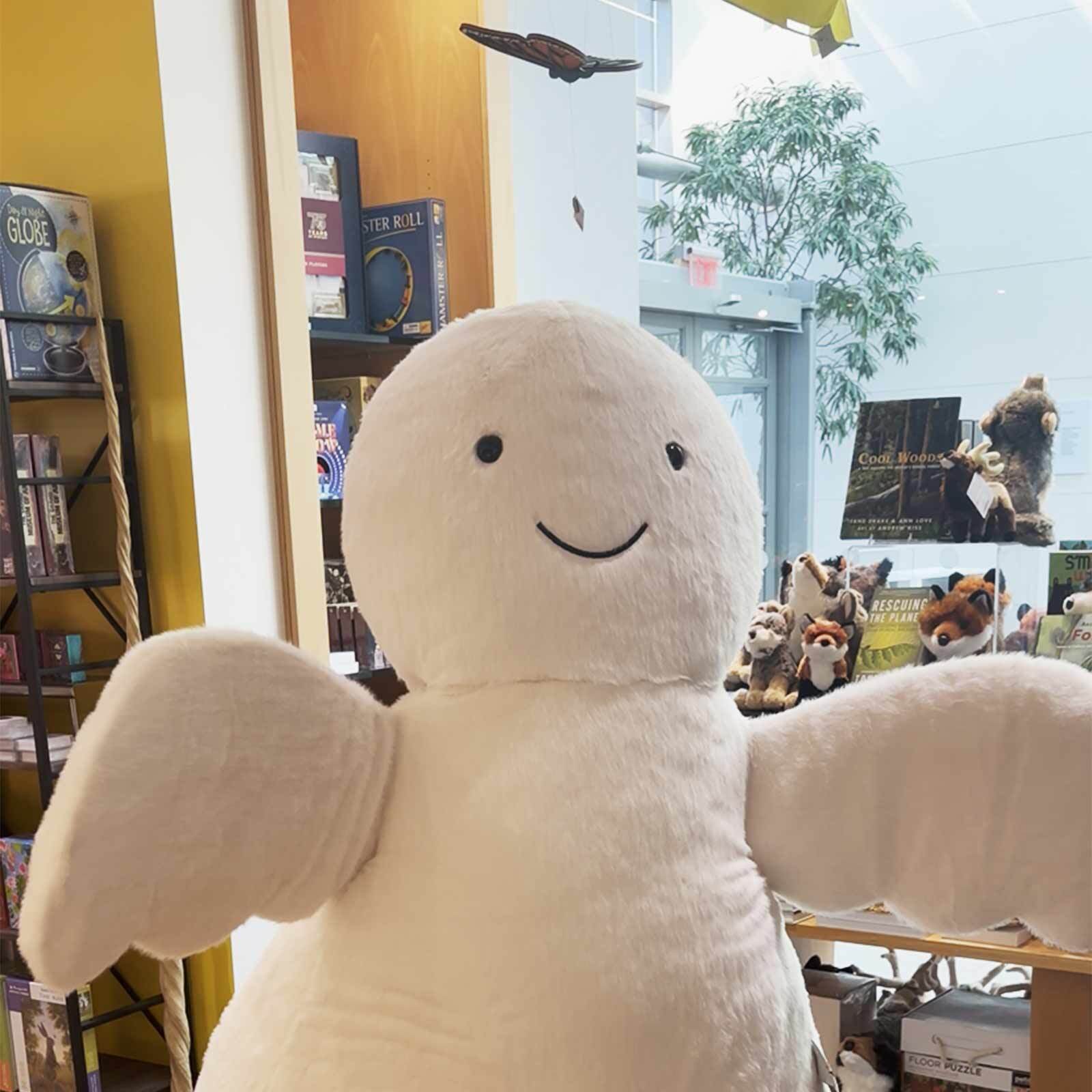 EV Jellycat Ghost Photo Op 1600px Split Hero